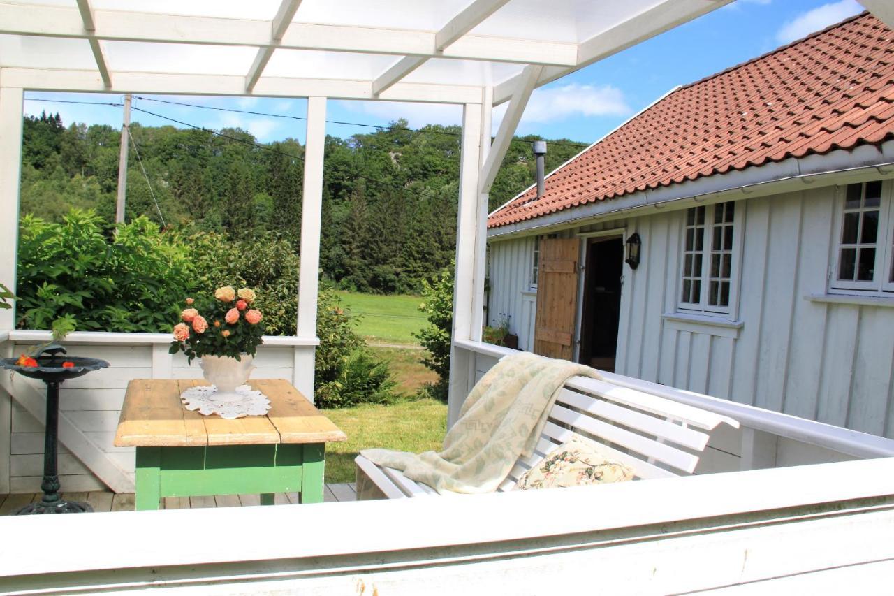 Lille Gjersdal - Et Unikt Opphold 100 Ar Tilbake I Tid Villa Farsund Ngoại thất bức ảnh